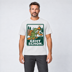 Mann trägt Geht schon – T-Shirt Unisex in Weiß, Ansicht von vorn