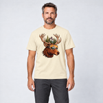 Mann trägt Hirsch mit Skibrille – T-Shirt Unisex in Natur, Ansicht von vorn