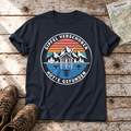 Gipfel verschoben, Hütte gefunden – T-Shirt Unisex