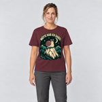 Frau trägt Hütte hab ich dabei – T-Shirt Unisex in Bordeaux, Ansicht von vorn
