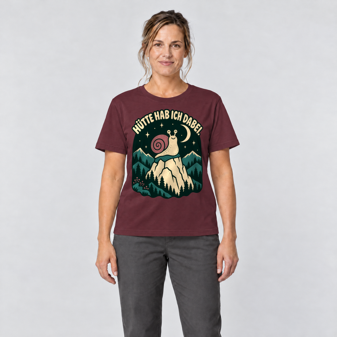 Frau trägt Hütte hab ich dabei – T-Shirt Unisex in Bordeaux, Ansicht von vorn
