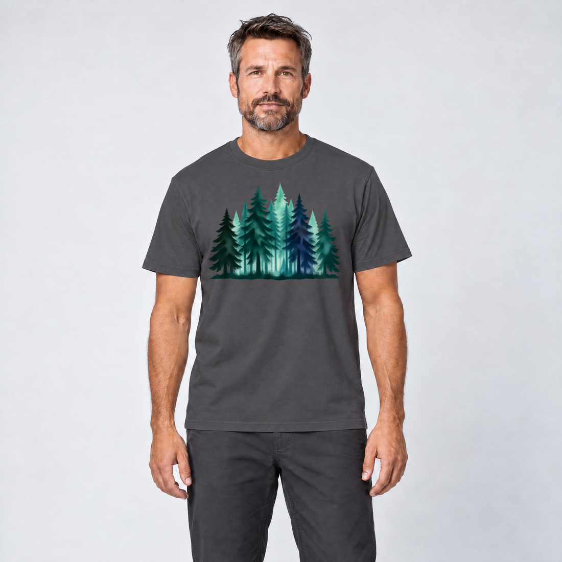 Mann trägt Nebelwald – T-Shirt Unisex in Dunkelgrau, Ansicht von vorn