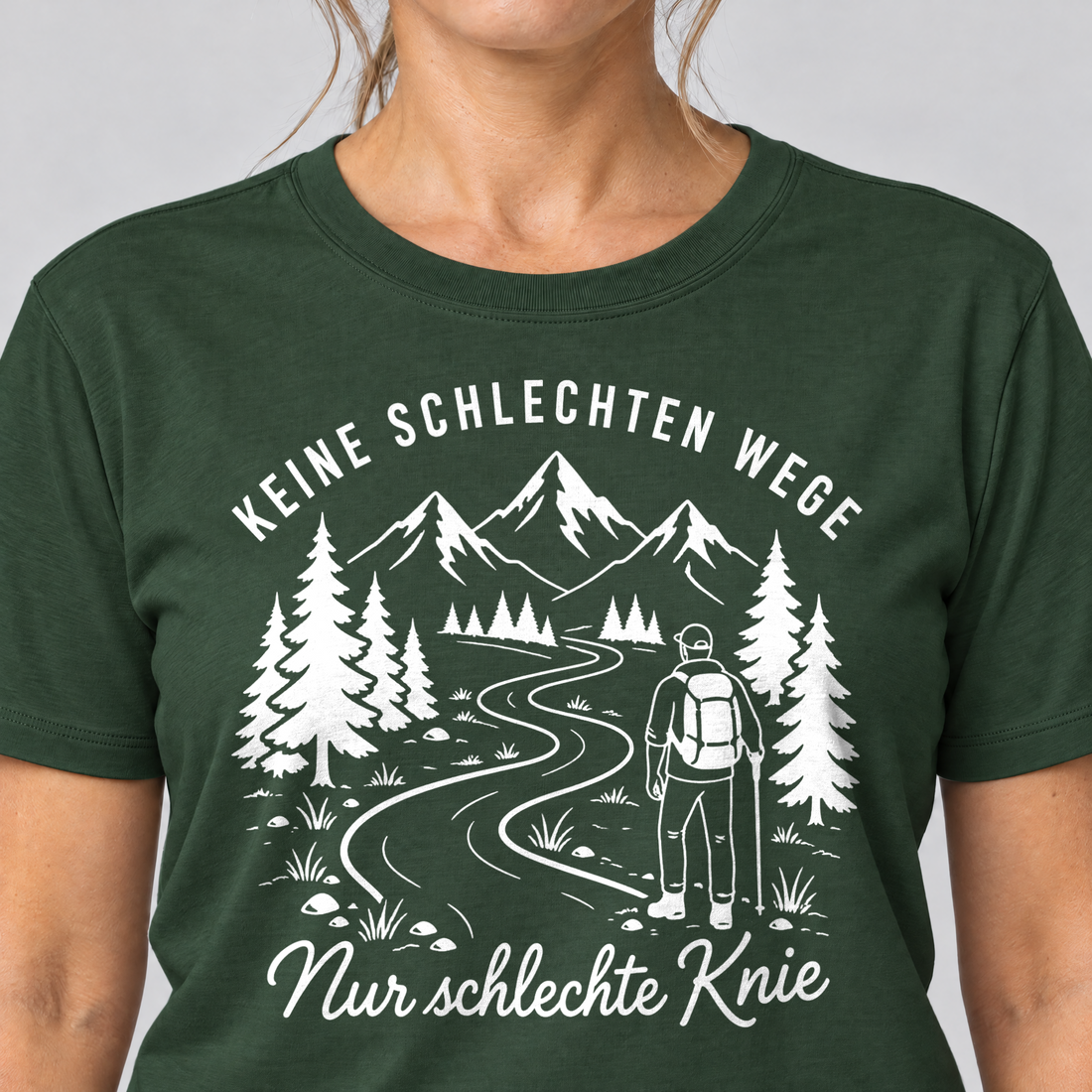 Nahaufnahme des Drucks: Nur schlechte Knie – T-Shirt Unisex in Flaschengrün, von einer Frau getragen