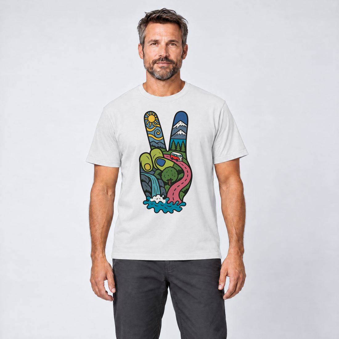 Mann trägt Peace-Hand mit Landschaft – T-Shirt Unisex in Weiß, Ansicht von vorn