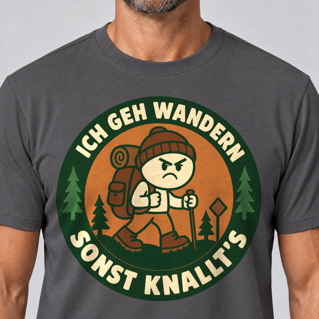 Nahaufnahme des Drucks: Sonst knallt’s – T-Shirt Unisex in Dunkelgrau, von einem Mann getragen