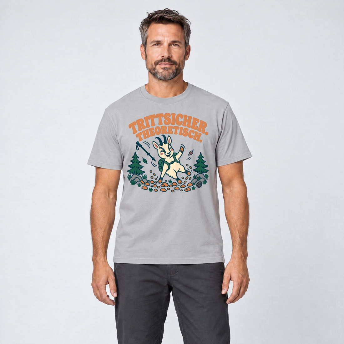 Mann trägt Trittsicher. Theoretisch. – T-Shirt Unisex in Hellgrau, Ansicht von vorn