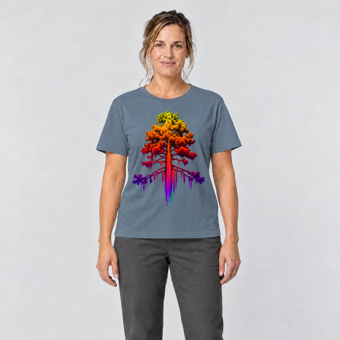 Frau trägt Kiefer im Wärmebild – T-Shirt Unisex in Steinblau, Ansicht von vorn